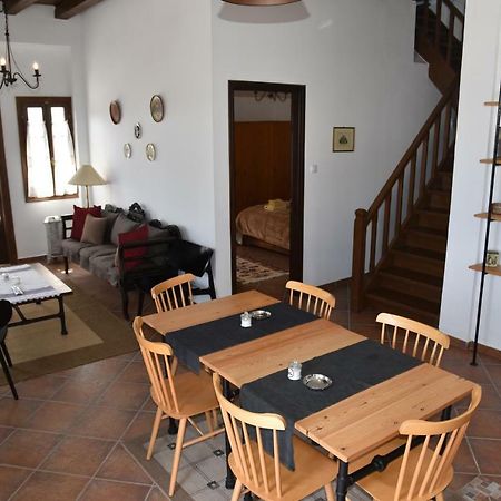 Karpofora Traditional Guesthouse Miléai Eksteriør billede