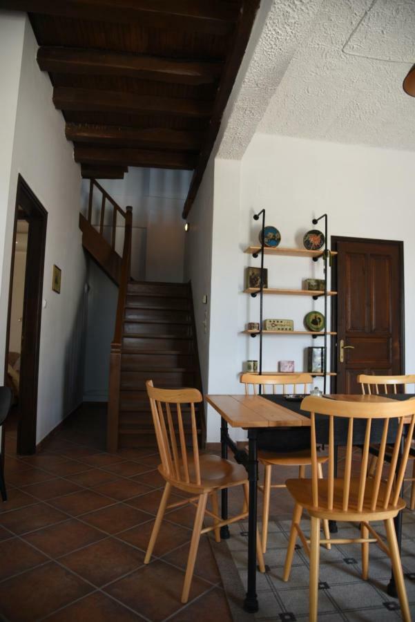Karpofora Traditional Guesthouse Miléai Eksteriør billede